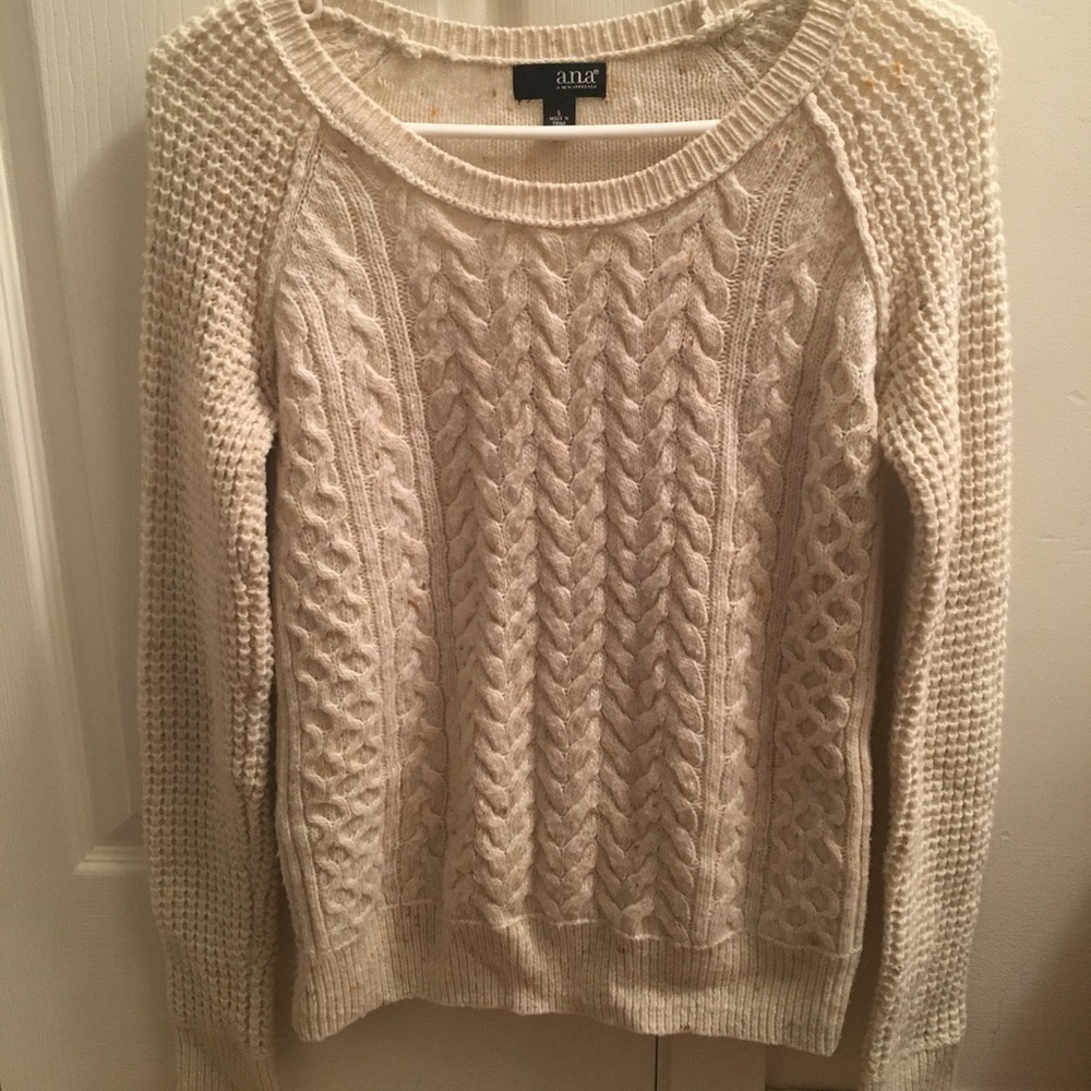 Off white A.n.a brand texture sweater